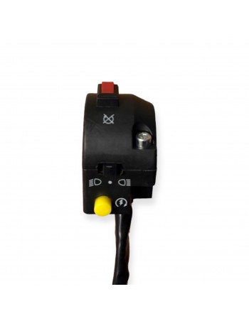 Commodo gauche spécial...